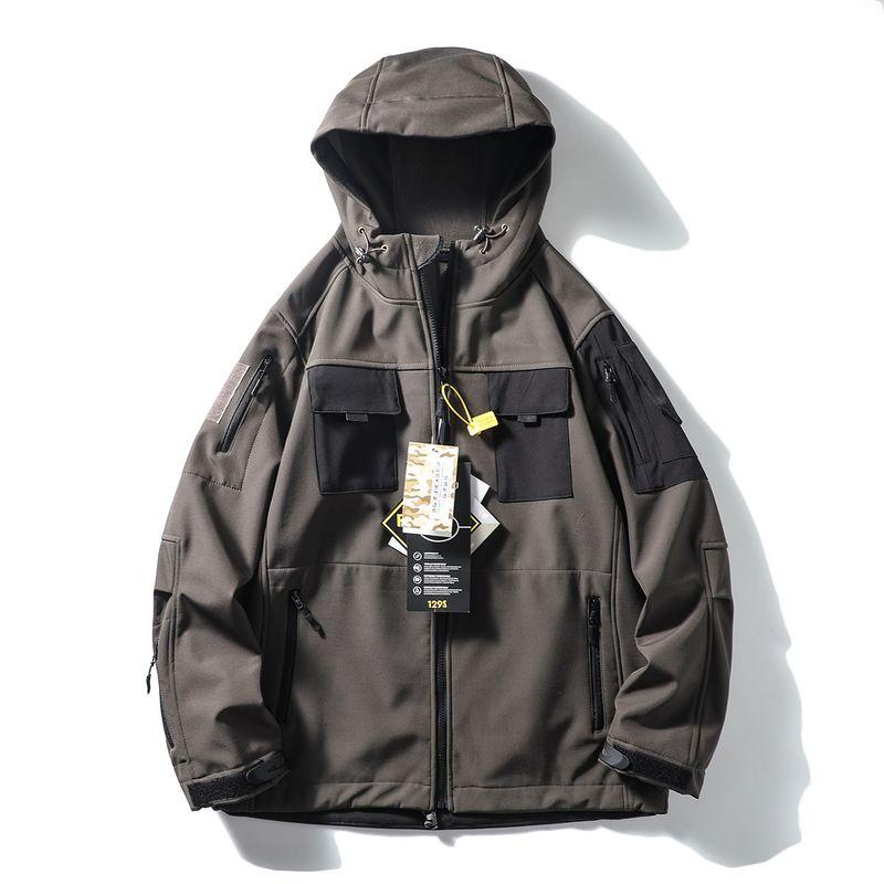 Tactical Soft Shell Jacket Outwear Men's Winter Fleece-lined Thick Windproof Waterproof Trench Coat Export Men's Wear Workwear Jacket