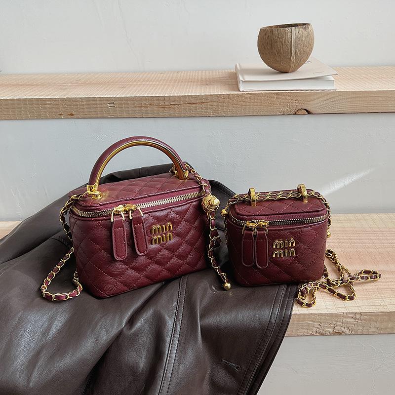 Rhombus chain box bag 2 new mini square bag women's versatile shoulder messenger bag women's bag