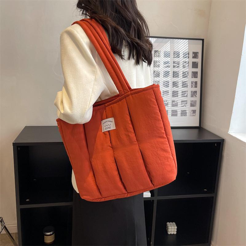 Oxford Cloth Tote Bag For Women With Large Capacity For Daily Commute And Fashion Style