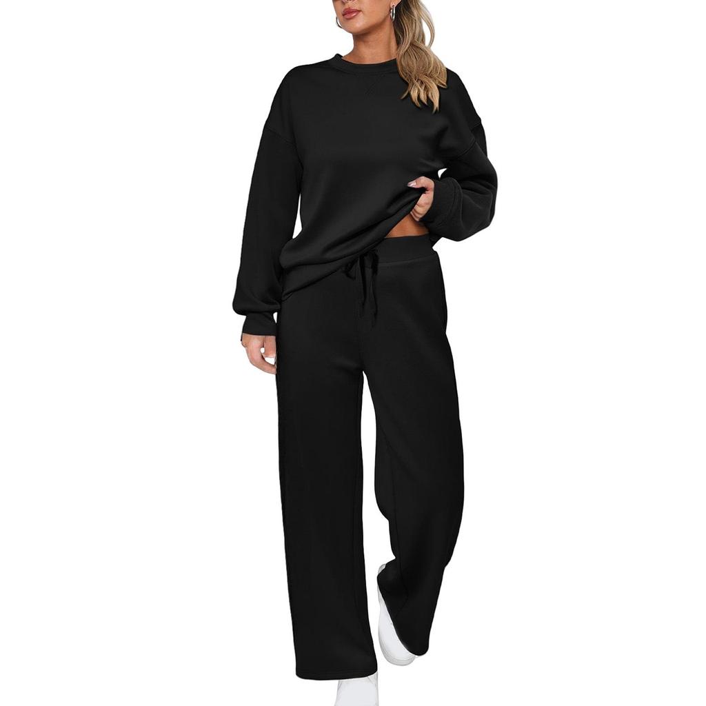 European-Americana Knit Women's Two-Piece: Long-Sleeve Top & Wide-Leg Pocketed Sweatpants