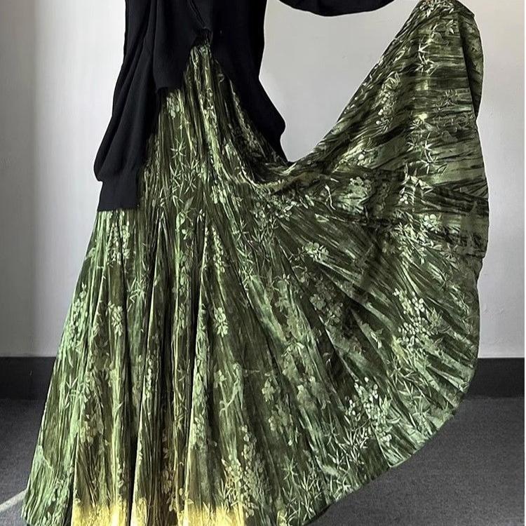 Retro Women's Velvet Long Skirt  Printed Velvet Skirt Autumn and Winter Thick Flared A-Line Skirt