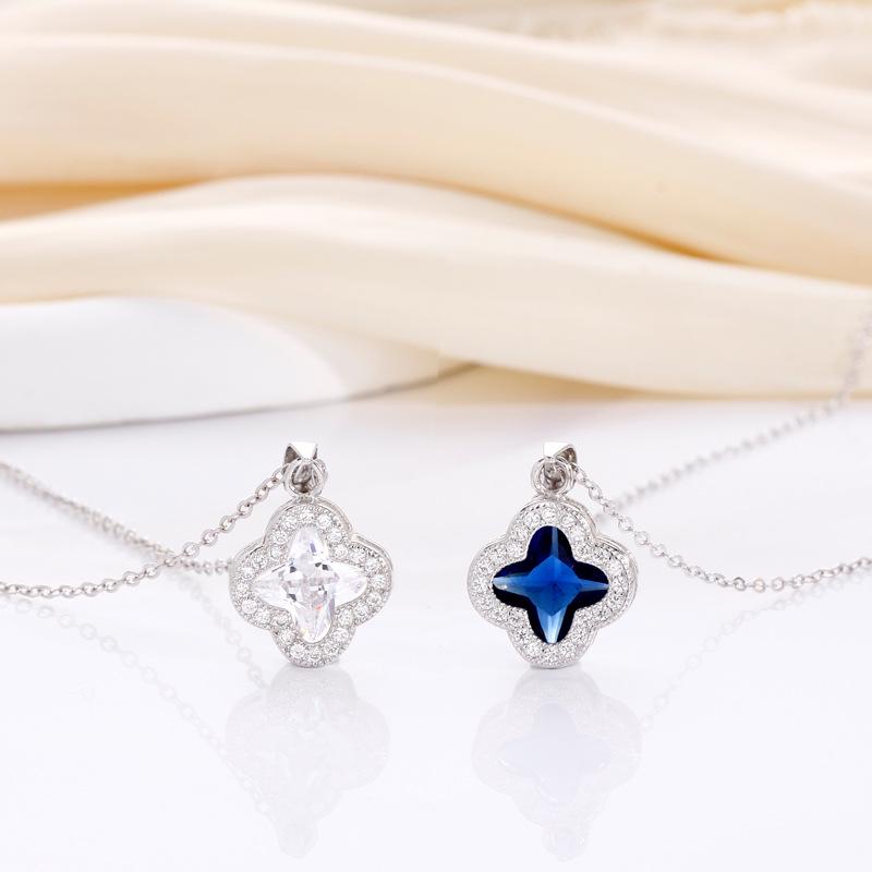 Diamond-Accented Four-Leaf Clover Pendant S925 Sterling Silver Necklace - Elegant and Versatile Collarbone Chain