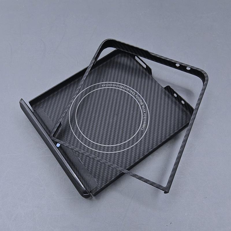 Samsung ZFlip7 Kevlar Phone Case: Folding Lightweight Aramid Fiber with Mid-axis Magnetic Feature