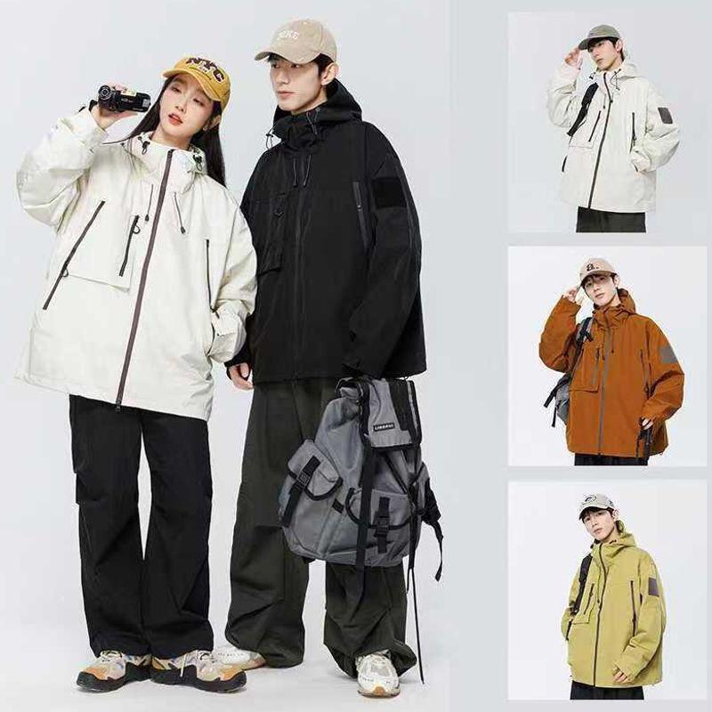 Trendy Men's Functional Windproof Waterproof Softshell Outdoor Jacket