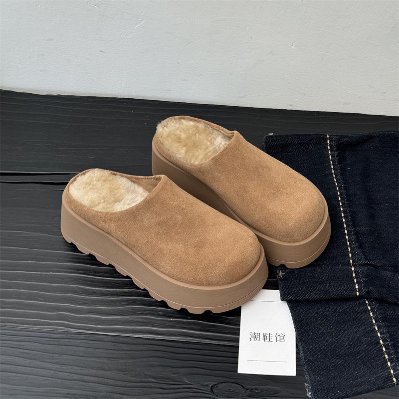 Fashion Winter Retro Round Toe Slippers Women's Thick Sole Slippers Fashion Warm Ladies Outer Wear Slippers Female Shoes