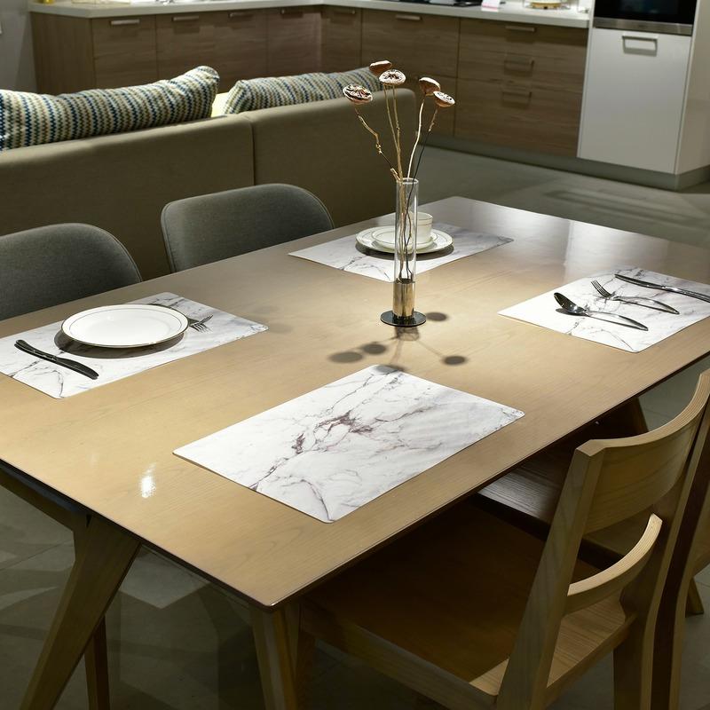 2PCS Marble Effect PVC Placemats Washable Heat Insulation Dining Table Place Mats Decor