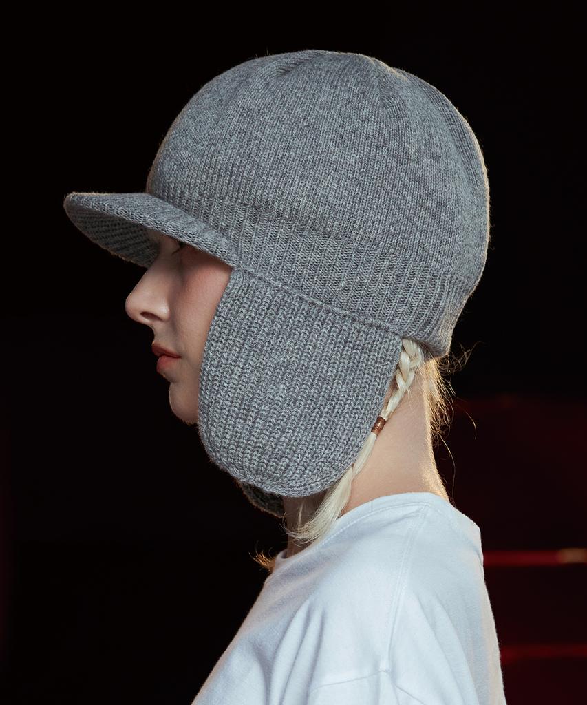 UNALLOYED Wool Knit Trooper Hat / Grey