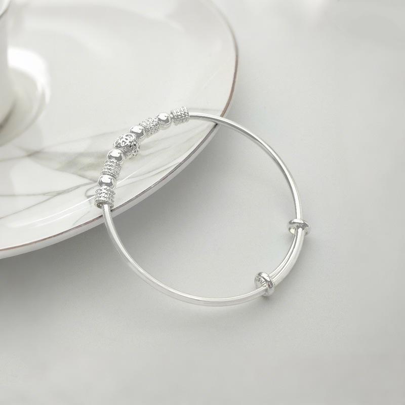 Exquisite Silver-Plated Women's Push-Pull Lantern Bracelet with Luck Beads – Fashionable European & American Style Hand Jewelry