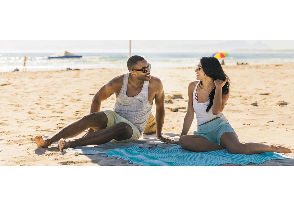 Extra-Large Sand-Free Turkish Beach Towel for Travel, Pool, and Bath