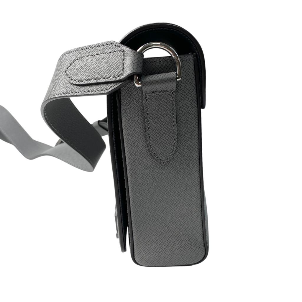 Used LOUIS VUITTONShoulder Bag Gray Leather Mens