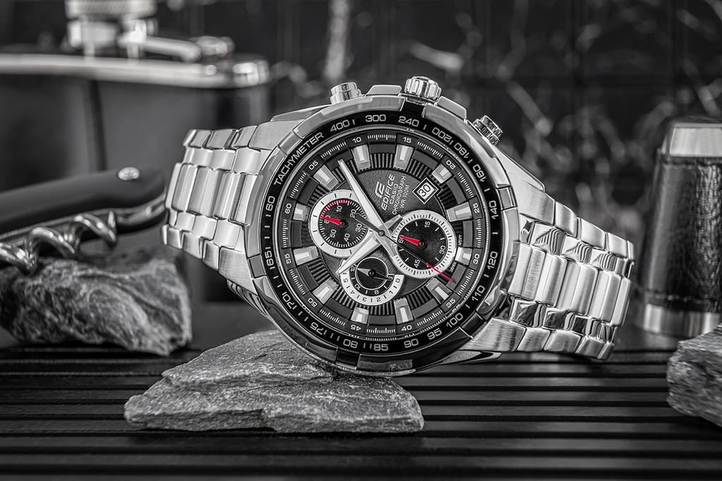 Herrenuhr CASIO EDIFICE EF-539D-1AVUDF + BOX