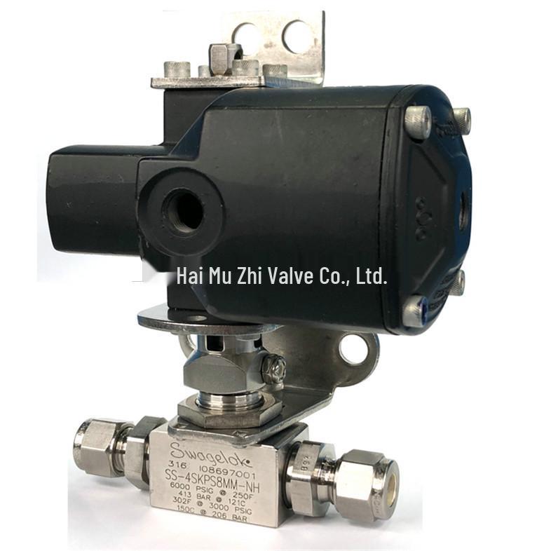 Swagelok SS-62XTF4 Three-Piece Ball Valve - Some Available