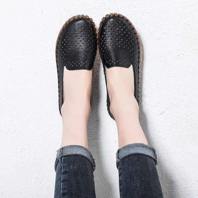 Chaussures de grand-mère en cuir souple à fond plat à trous simples, chaussures respirantes antidérapantes à semelle super douce en tendon de bœuf, chaussures de mère, chaussures décontractées pour femmes