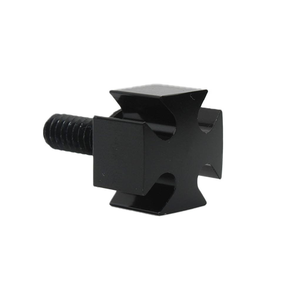 

Винты для крепления прочной подушки сиденья, разработанные для легких модификаций мотоцикла чёрный