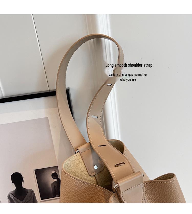 Women's 2025 Large Capacity Fashion Shoulder Crossbody Bag with Unique Design