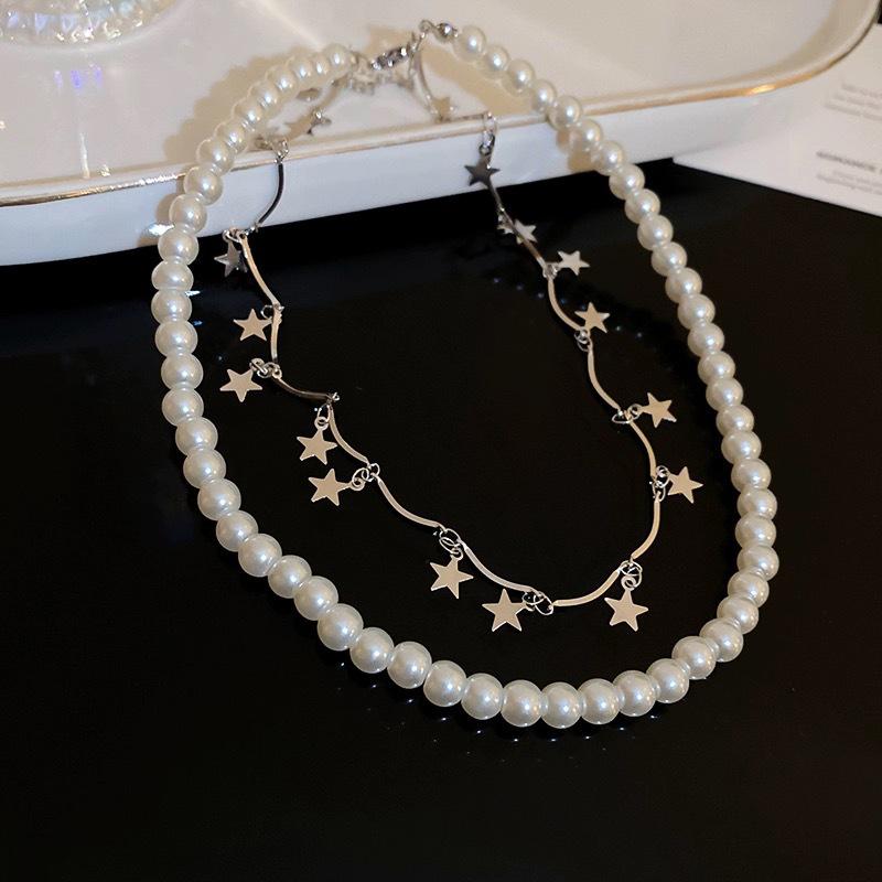 Dopamine Pearl Necklace: Retro Court Style Versatile Clavicle Chain for Women
