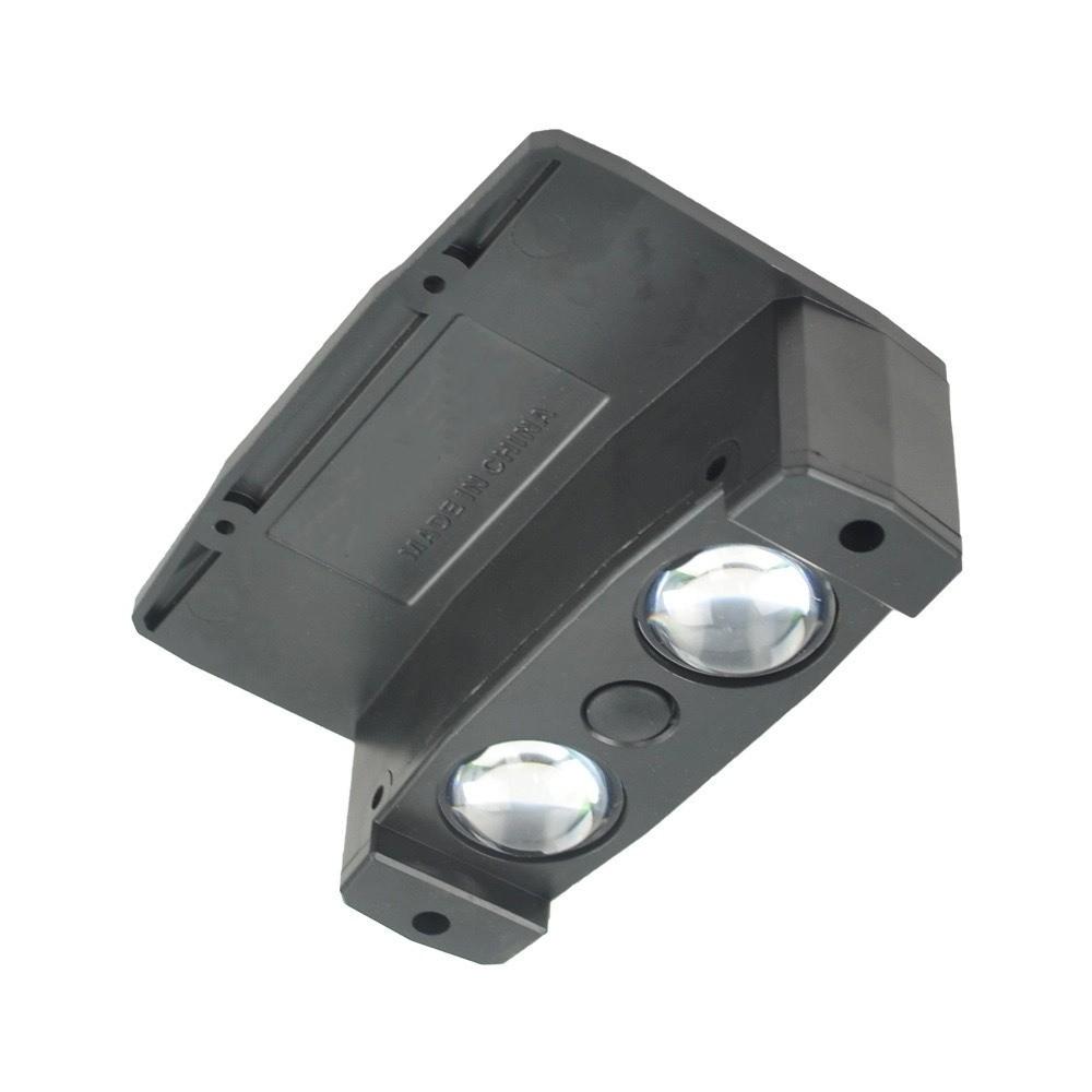 Plastic LED Outdoor Spotlight Solar Powered Fence Light Solar Wall Light  Pathway