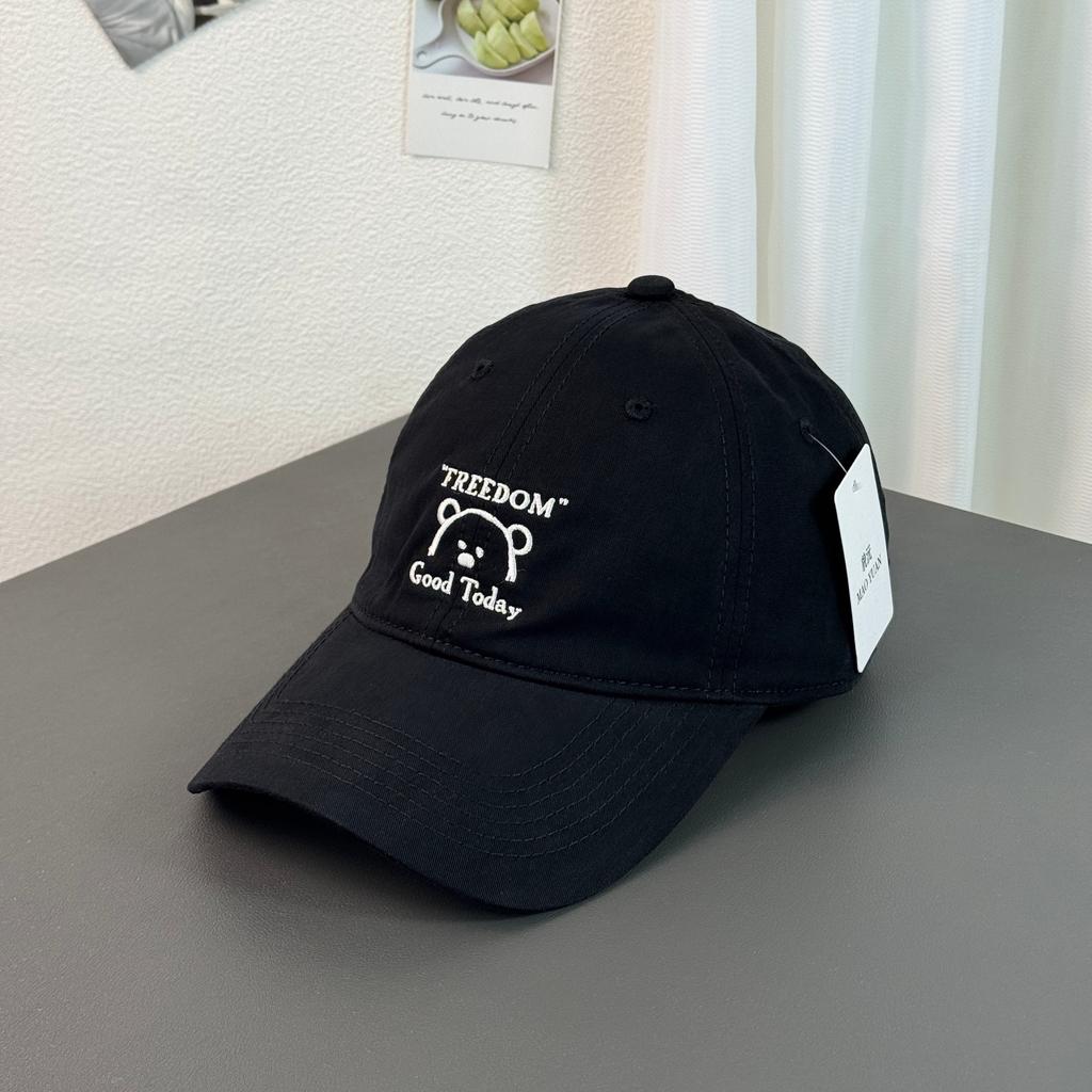 Fashion Hat bear embroidery Korean version spring and summer new Korean version cartoon cute baseball cap female big head circumference showing