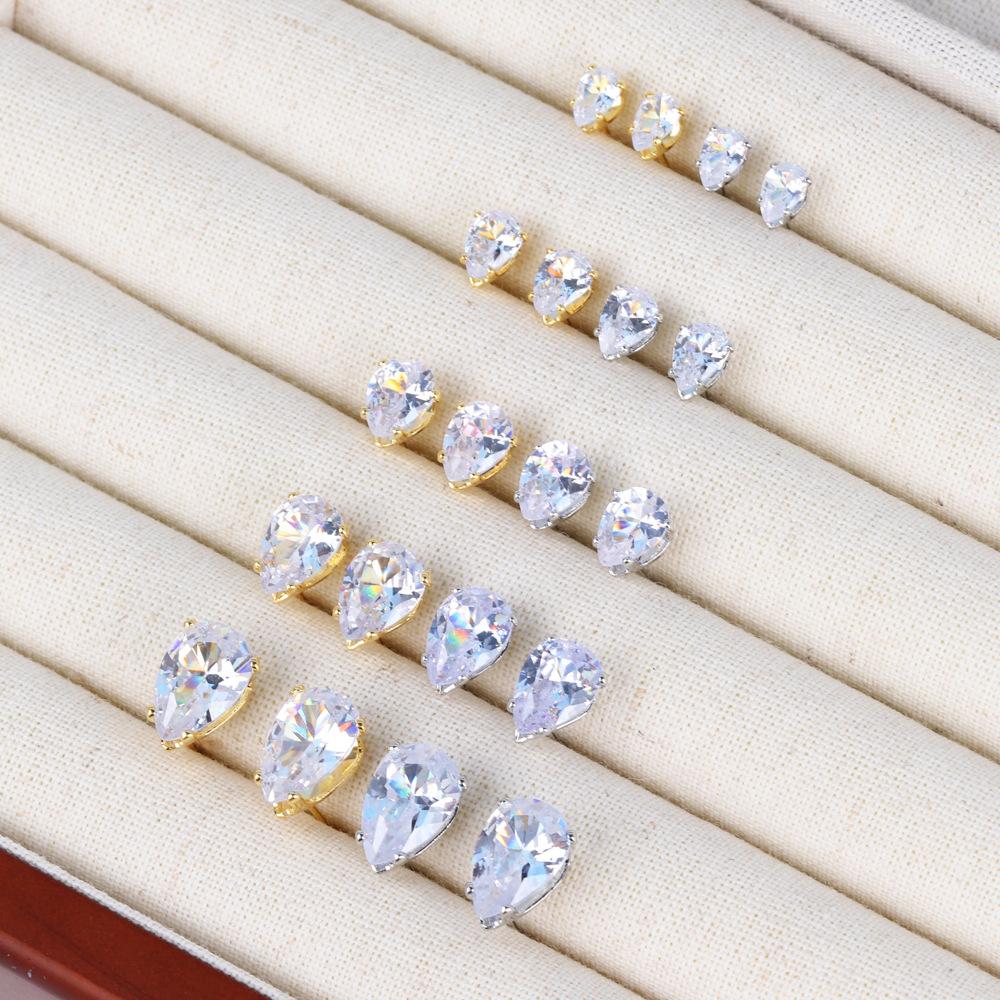 Delicate Water Drop Shaped Stud Earrings Luxury Silver Color Crystal CZ Ear Earrings for Women Fashion Versatile Jewelry