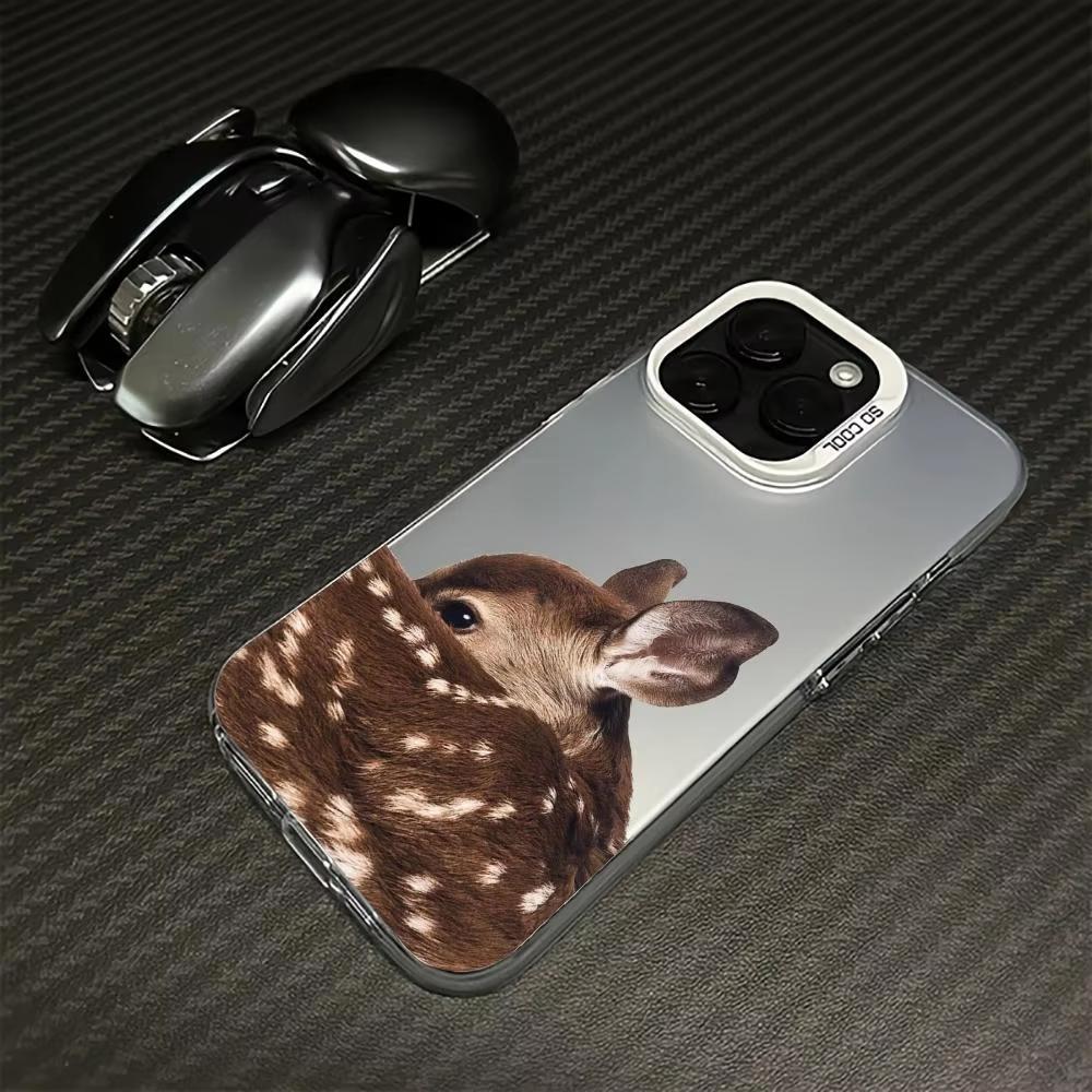 Deer Design Pattern Phone Case For Samsung Galaxy S23 S24 S25 Ultra S22 S21 S20 Plus FE A15 A35 A54 A55 5G Hard Matte Cover