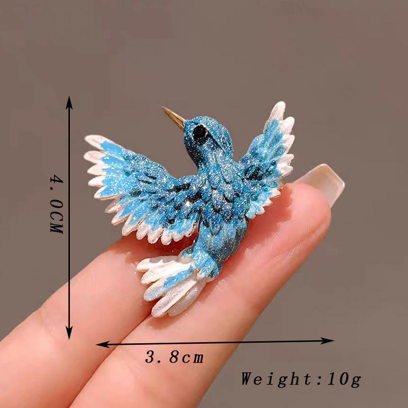 Blue Bird Brooch Pins for Women Elegant Gradient Painting Wings Animal Brooches Temperament Party Dress Suit Jewelry Gifts