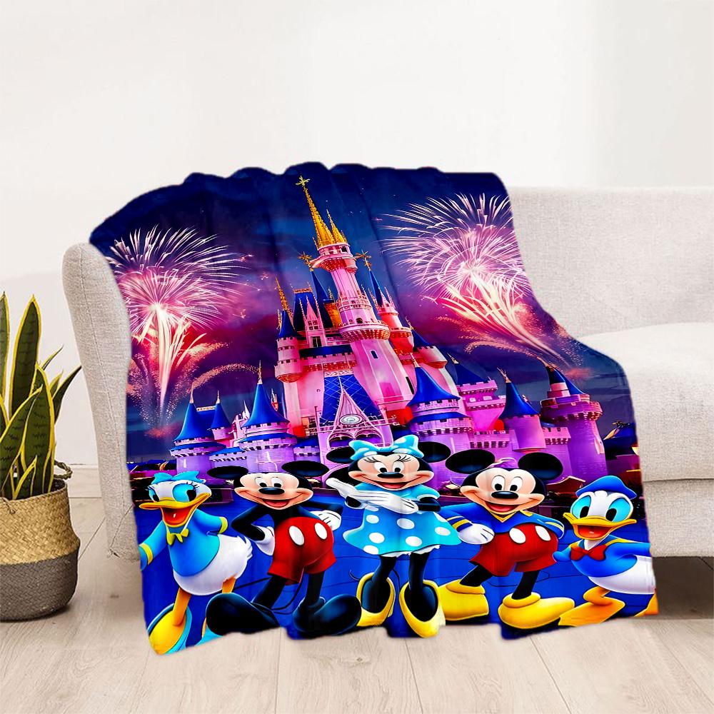 Castle Stars Blanket Soft & Cozy Great for Seaside Bed Office for All Occasions Warmthful Decor Perfect Gift for Relatives and Friends