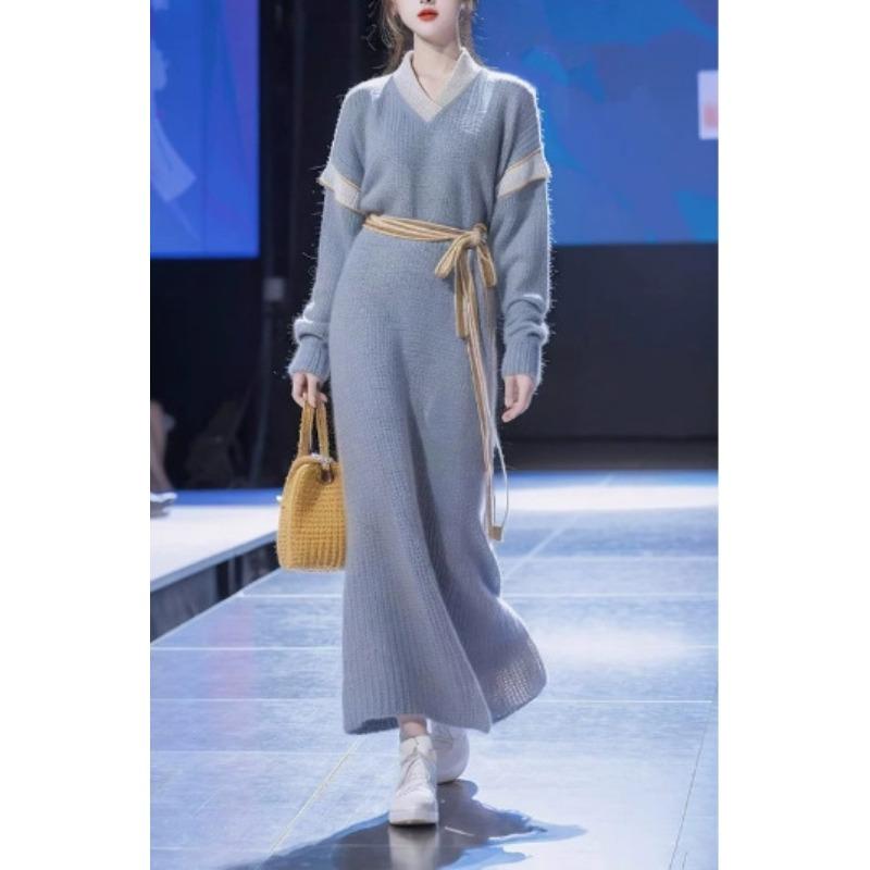 Super Good-looking High-end Exquisite Knitted Sweater Dress Women's Early Autumn New Models