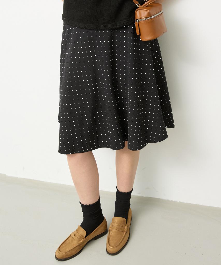 Nyuluki Flared Dot Midi Skirt _Black