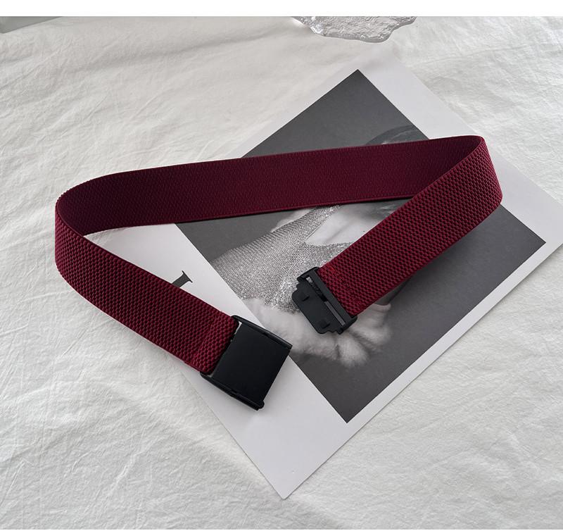 Elastic Versatile Waist Belt For Women Featuring Stylish Plastic Fastener In Elegant Black