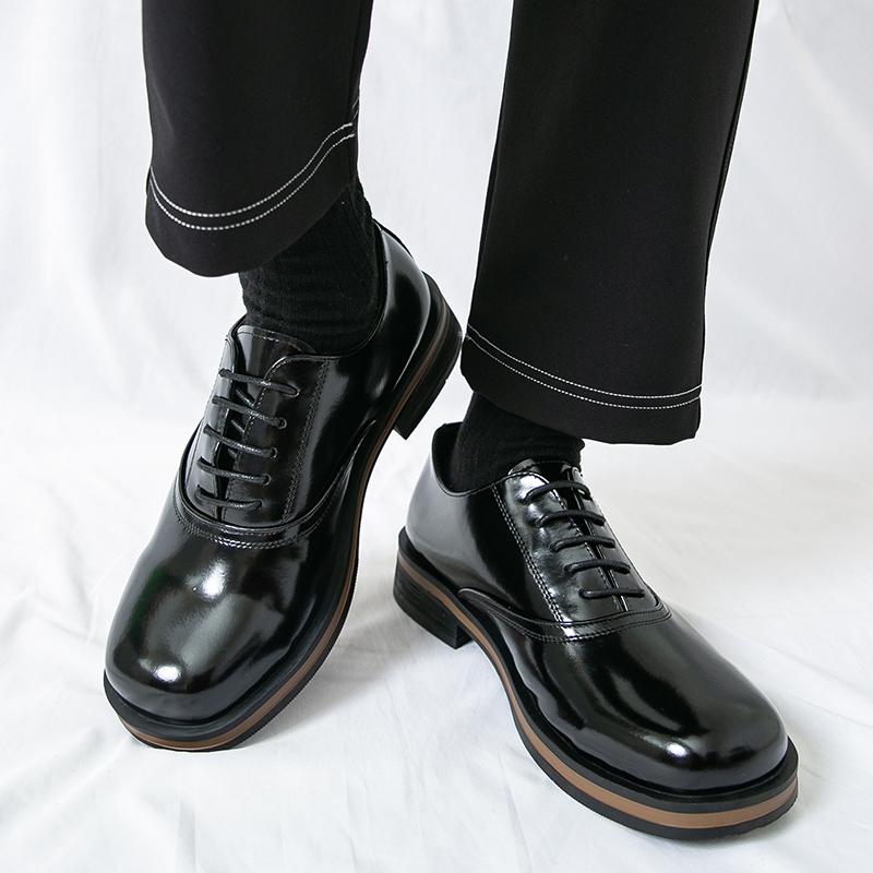 Fashion Fashion Brand Men's Lace Up Square Toe Breathable Business Casual Leather Shoes Spring New Men Comfortable Oxford Wedding Shoes