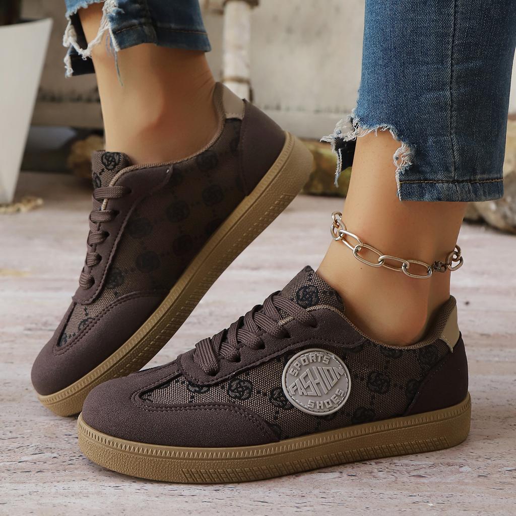 Fashion 2025 Women Casual Sneakers Fashion Lightweight Lace Up Anti-slip Flat Shoes Women Outdoor Walking Sneakers Zapatos De Mujer