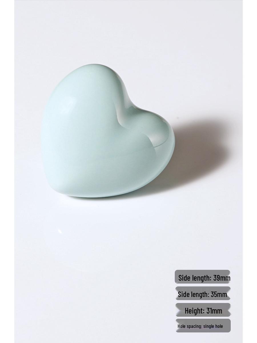 

Разноцветные керамические ручки в форме сердца для детских комнат, для ящиков и шкафов