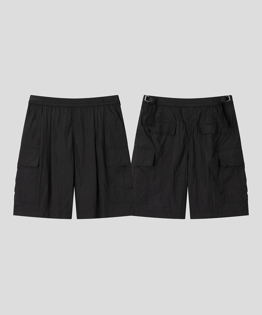 BLACK MOMENT Technical Nylon Wide Cargo Shorts [Black]