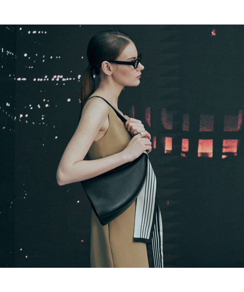 Louis Quatorze Nesto Shoulder Bag H61So16Bl