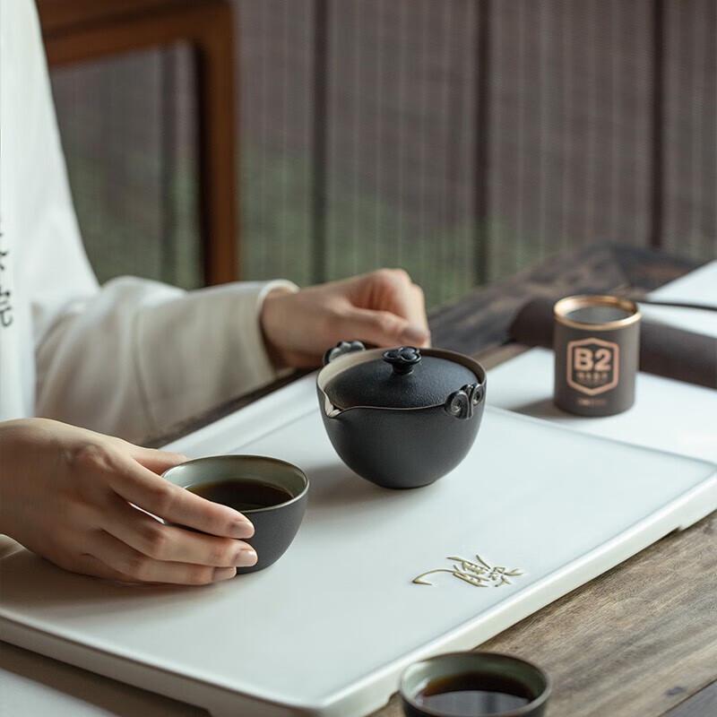 Wanqiantang As You Wish Ceramic Tea Set & Aged Pu-erh Gift Box
