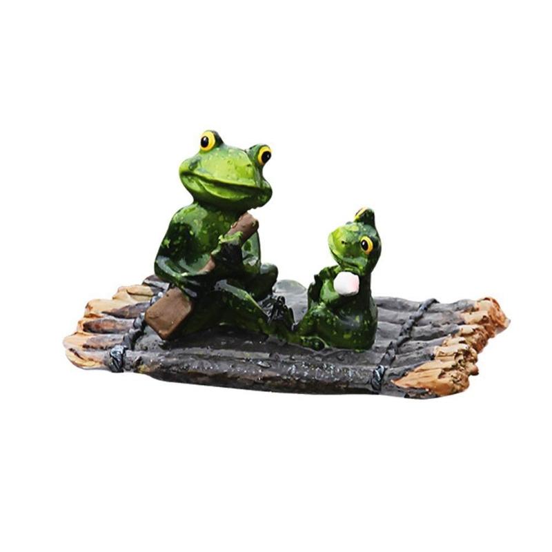 Realistic Floating Frogs Statue Weather Resistant Resins Miniature Frogs Boating Ornament For Garden Pond Decoration