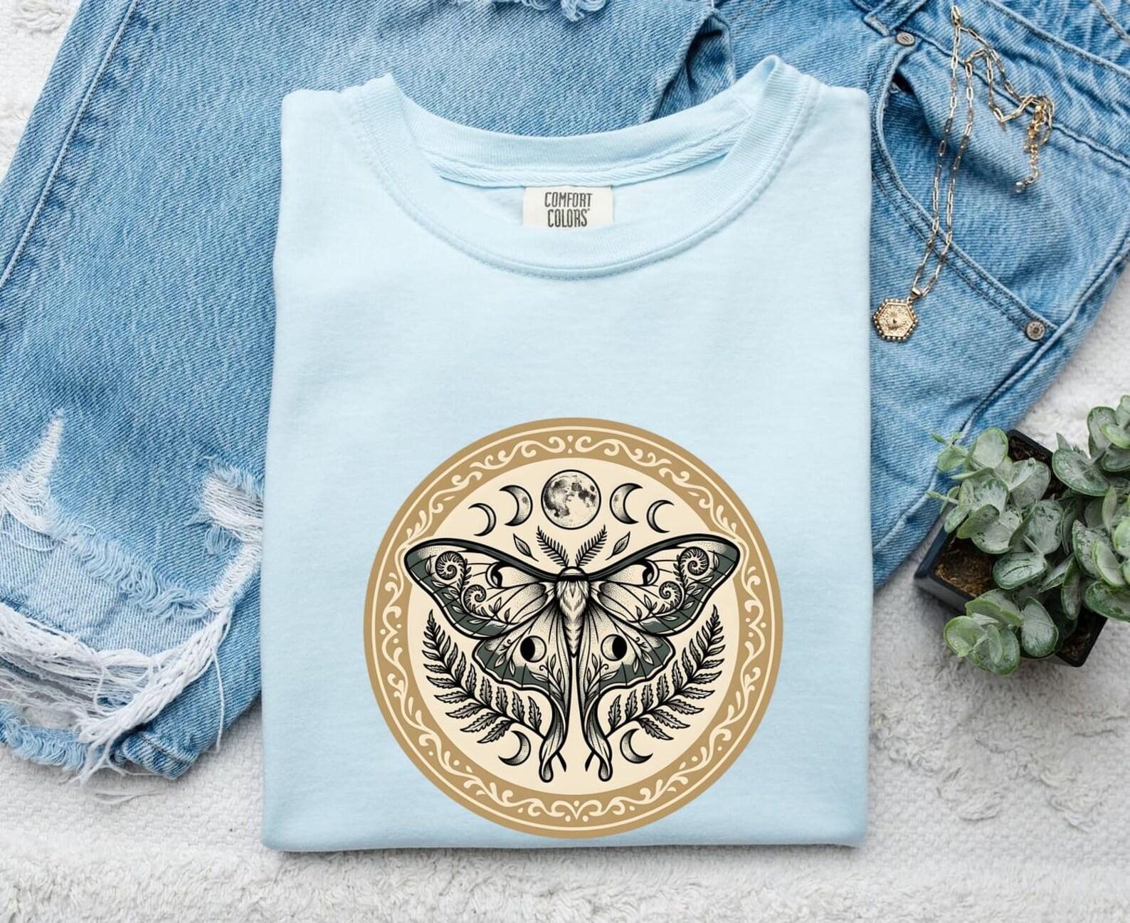 Night Moth Shirt Boho Chic Flora Gift Women Astrology Tee Moth T-Shirt Bohemian Fan Astrological Tshirt Floral Graphic Tribal Moon Cycle 2XL