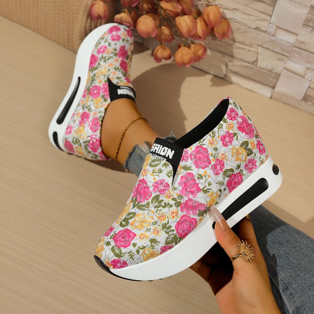 Fashion Women 2025 Summer New Sneakers Fashion Breathable Lace Mesh Flower Embroidery Round Head Thick Bottom Shoes Women Sneakers Women