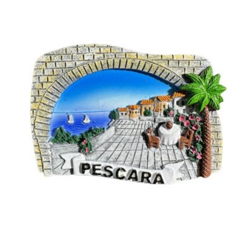 Mezinárodní kolekce pryskyřičných magnetů na lednici: Maďarsko, Dubaj, Thajsko, Polsko, Egypt, Itálie, Austrálie, Německo, Španělsko, Belgie