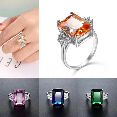 Women's Creative Fashion Champagne Zircon Square Gemstone Rings