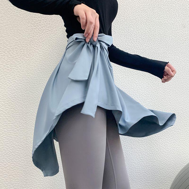 

European and American Internet Hot Running Outwear Thigh-Length Yoga Skirts Glacier Grey Free size (a skirt)