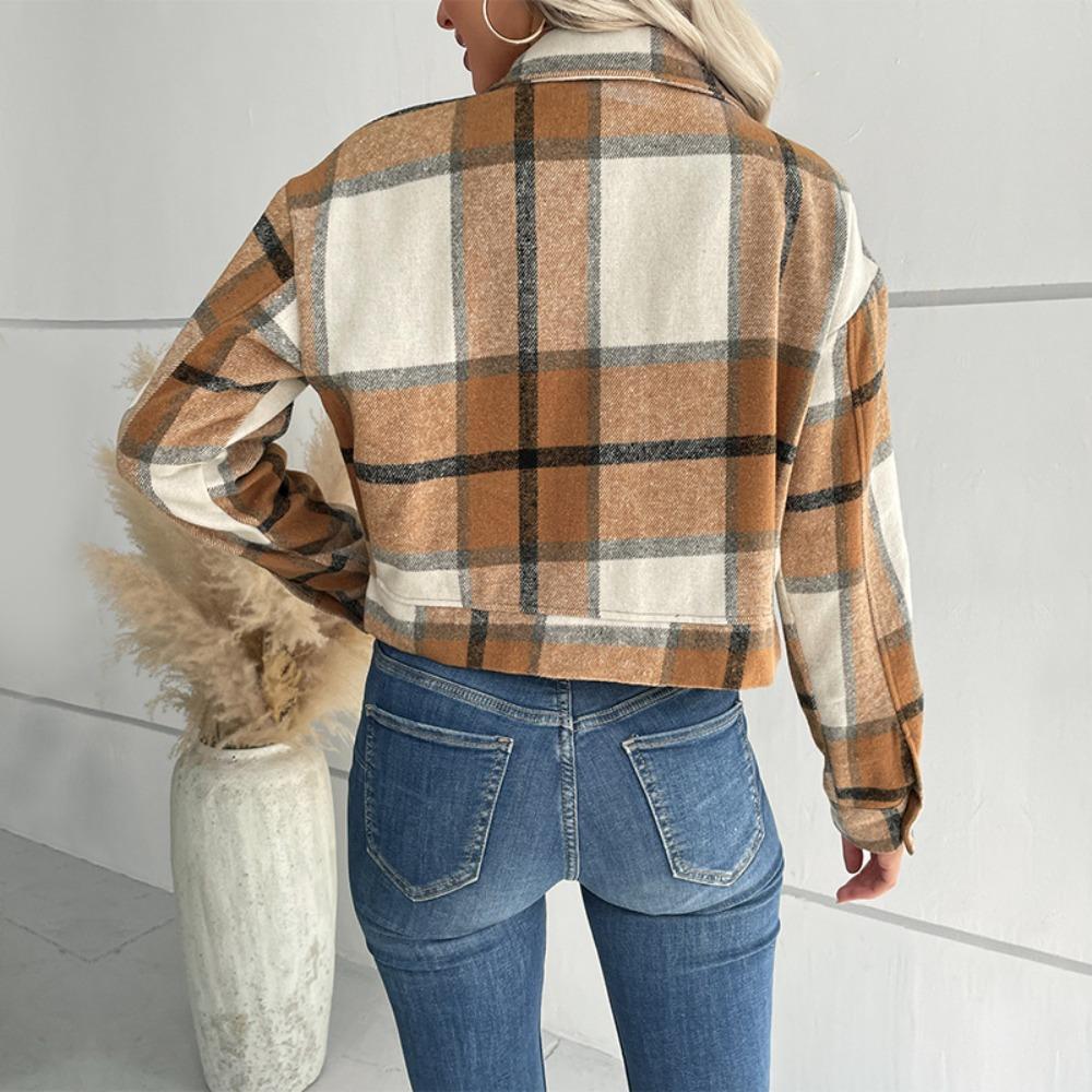 Women's Point Collar Long Sleeve Shacket Loose Fit Retro Fashion Plaid Jacket