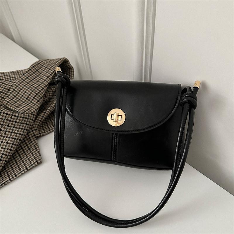 Fashionable Minimalist Solid Color Handheld Small Square Bag For Trendy Commuting