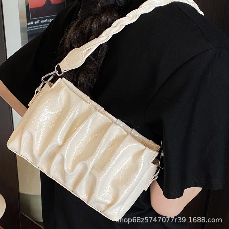 Foreign Style Pleated Cloud Bag Women's Bag 2025 New Hand-carried Small Square Bag Women's Fashion Shoulder Bag Korean Crossbody Bag