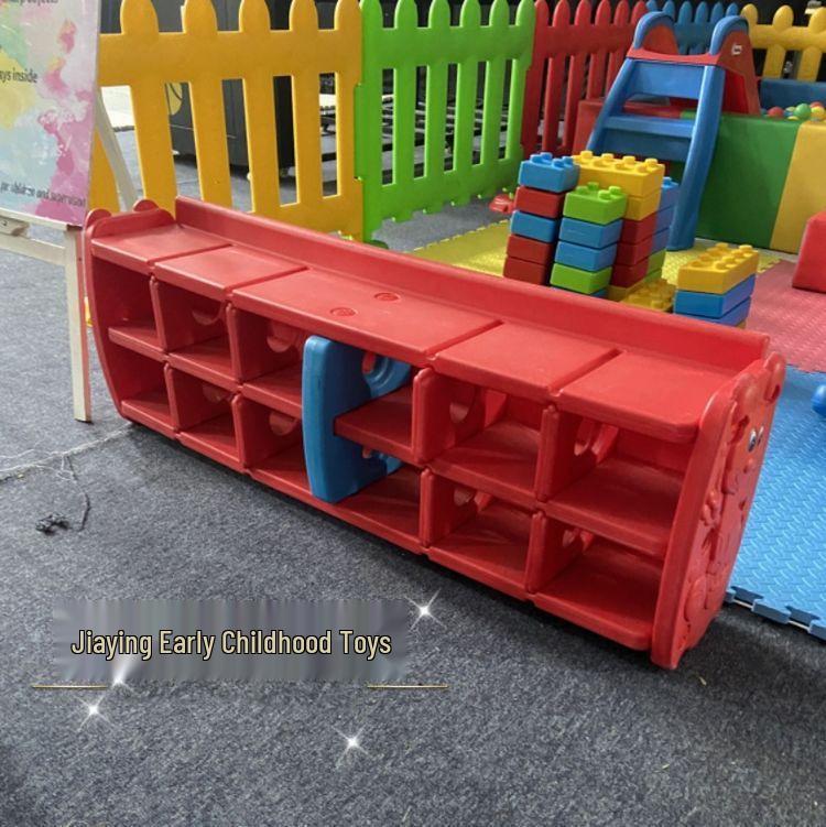 Depozitare pantofi copii din plastic: Raft Thomas pentru Grădiniță, Centre Părinte-Copil & Organizarea Jucăriilor