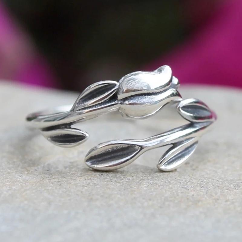 

Huitan Fresh Style Tulip Shape Opening Rings for Women Anti Silver Color Vintage Female Flower Rings Daily Wear Romantic resizable