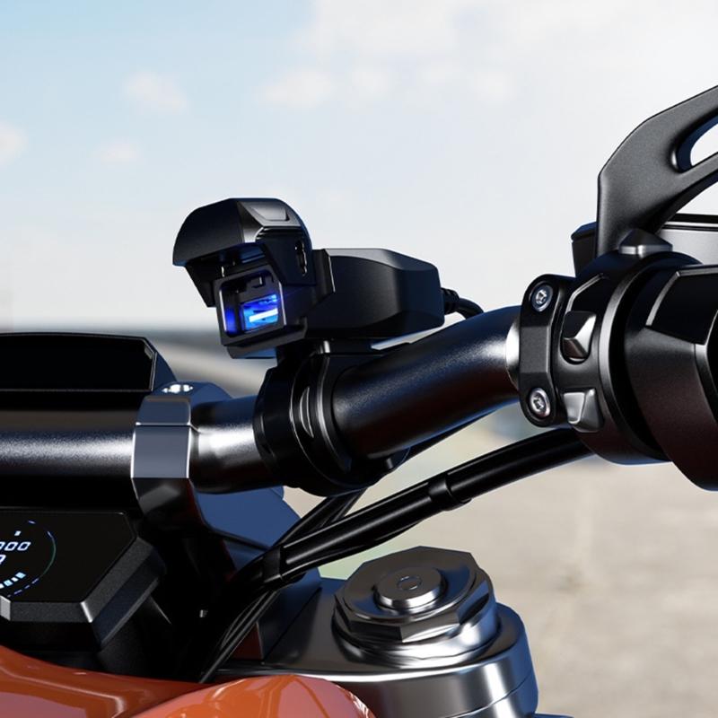 Universal Motorcycle Handlebar Phone Chargers Waterproof Design 18W USB Fast Charging for Smartphones