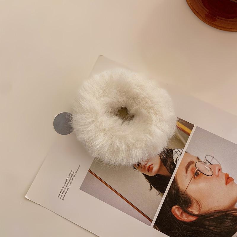 New Fashion Autumn Winter Plush Hair Rope Female Sweet Ponytail Holder Elastic Plush Hair Ring Hair Accessories Headwear
