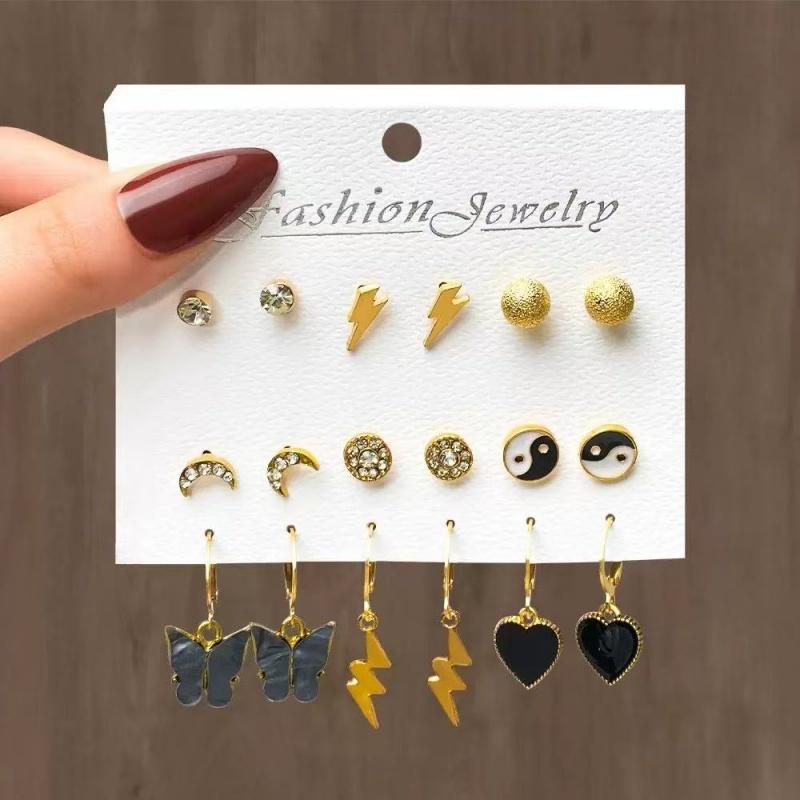 6Pairs 18K Gold Plated Alloy Earrings Set Stainless Steel Post CZ Pearl Heart Hoop for Women Fashion Jewelry