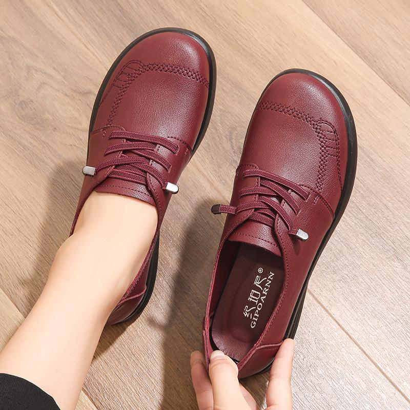 

2025 Новые кожаные балетки с мягкой нескользящей подошвой для женщин среднего и пожилого возраста 39